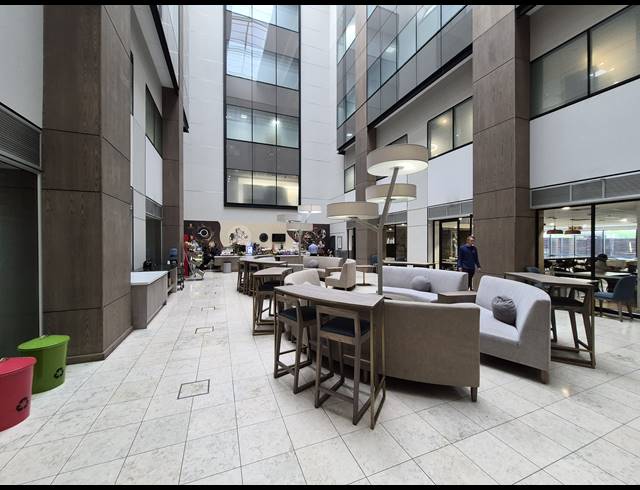 192M² OFFICE TO LET IN SANDTON CENTRAL